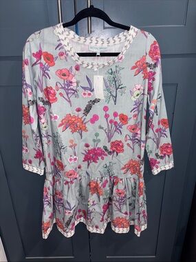 New Brooke Write Rebecca peplum floral dress XS/S

Size on tag is XS/S